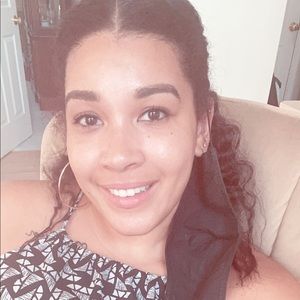 Meet your Posher, Kellie